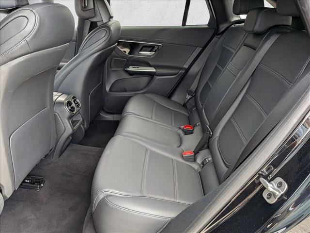 Used 2023 Mercedes-Benz GLC 300 4MATIC image 21
