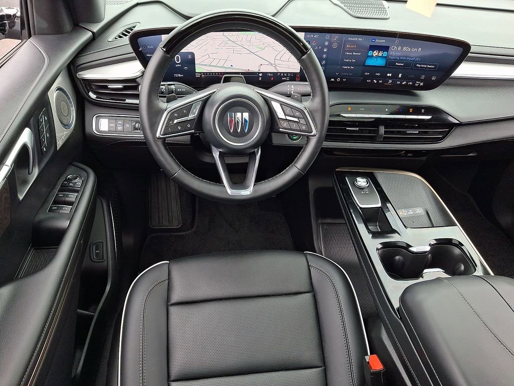 Used 2025 Buick Enclave Avenir w/ Super Cruise Package image 12