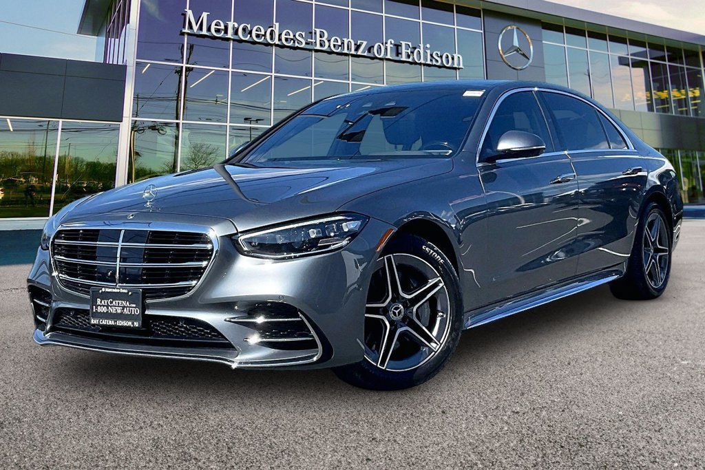 Used 2025 Mercedes-Benz S 580 4MATIC Sedan image 9