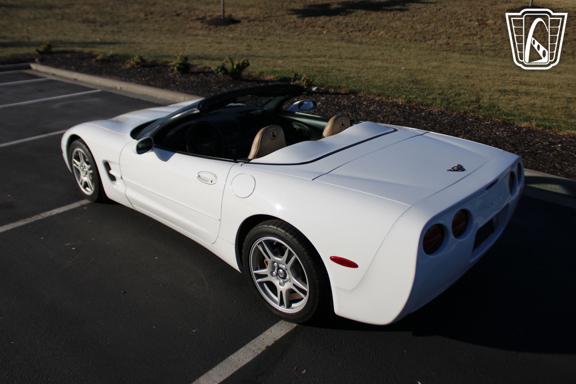 Used 1998 Chevrolet Corvette Convertible image 11