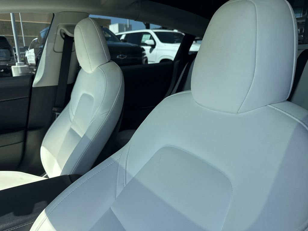 Used 2021 Tesla Model 3 Standard Range Plus RWD image 8