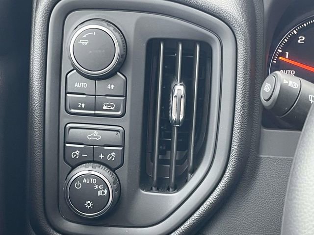 Used 2025 Chevrolet Silverado 1500 W/T w/ WT Value Package image 23