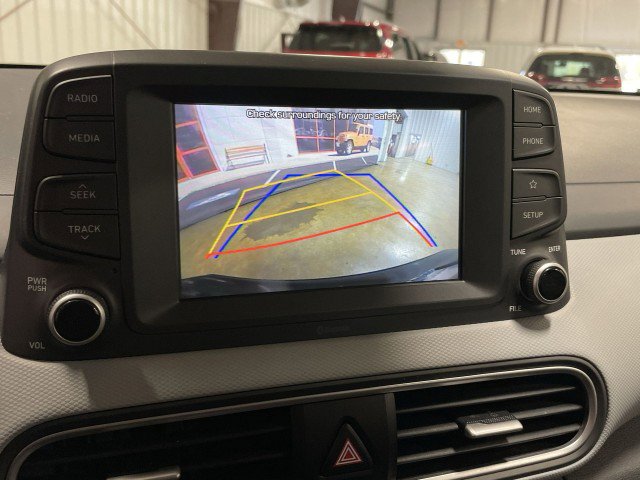 Used 2021 Hyundai Kona SE image 18