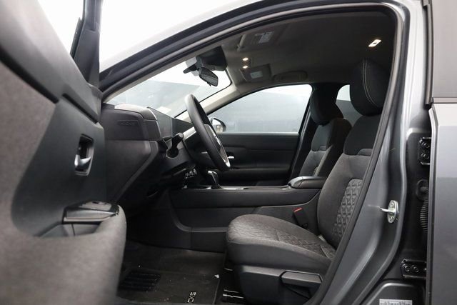 Certified 2025 Nissan Kicks SV image 11