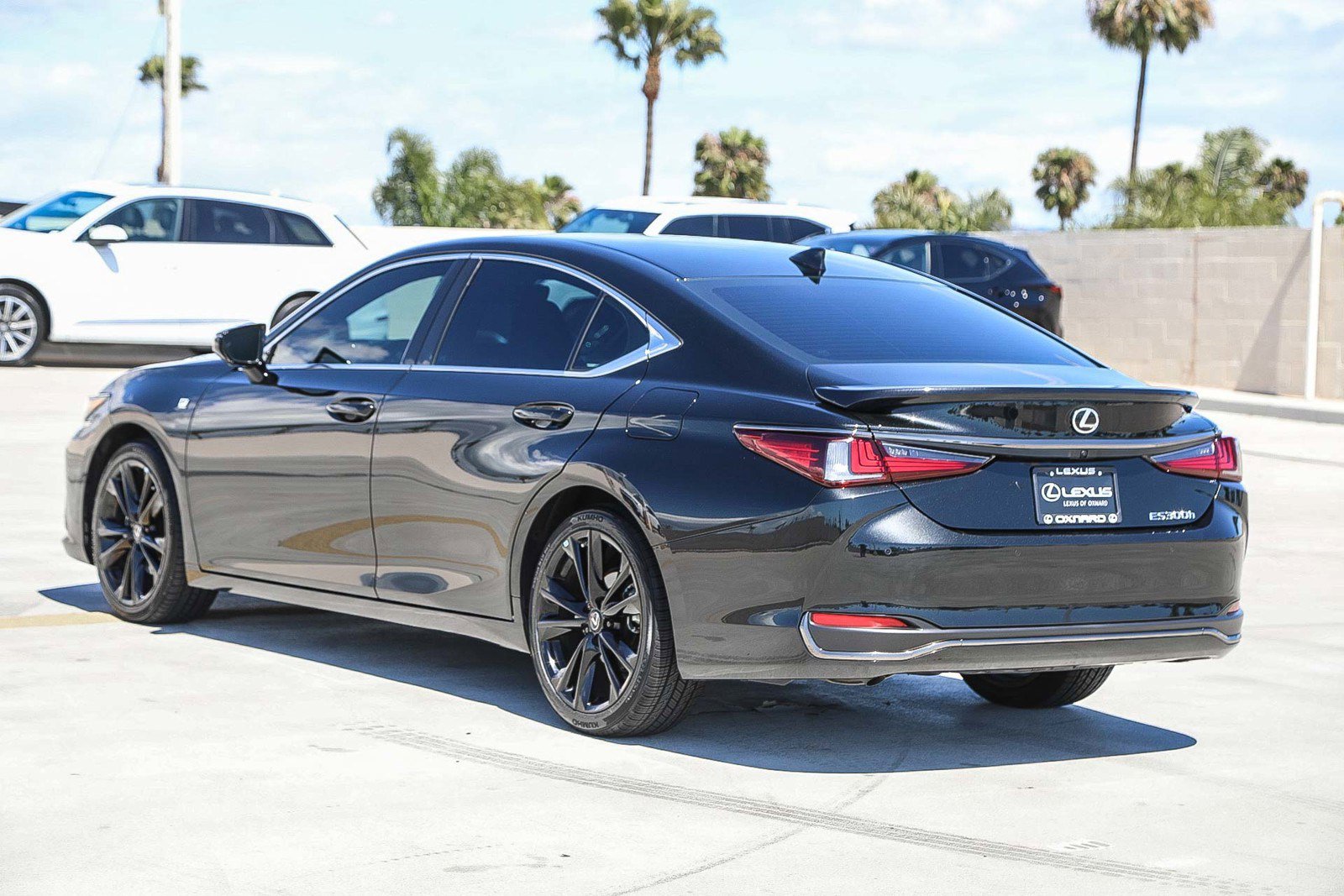 Used 2024 Lexus ES 300h F Sport w/ Accessory Package (Z2) FWD image 5