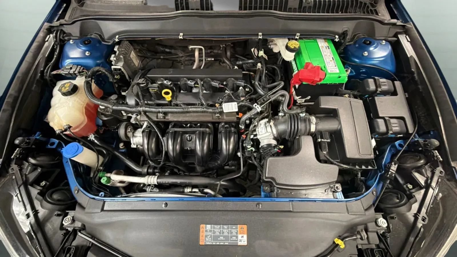 Used 2018 Ford Fusion SE w/ Fusion SE Technology Package FWD image 21