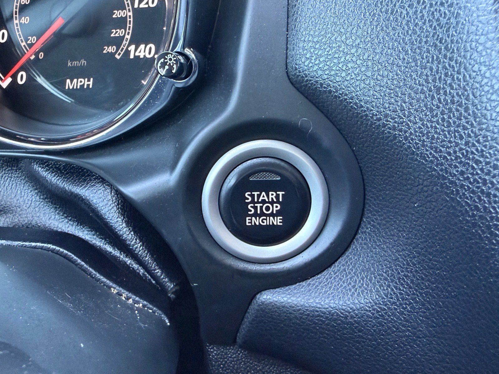 Used 2013 Mitsubishi Outlander Sport SE FWD image 27
