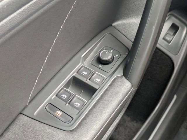 Used 2023 Volkswagen Tiguan S image 22