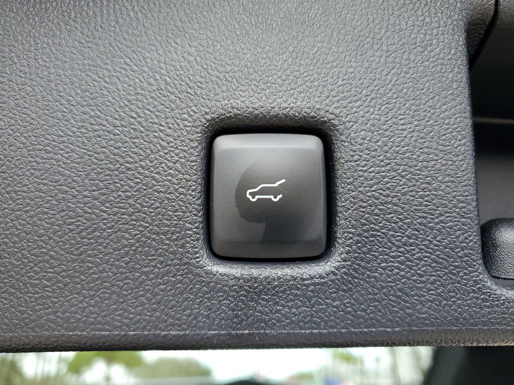 Used 2024 Ford Escape ST-Line w/ Tech Pack #1 image 11