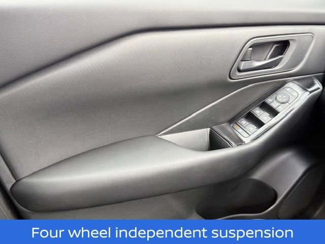 Certified 2026 Nissan Rogue S image 28