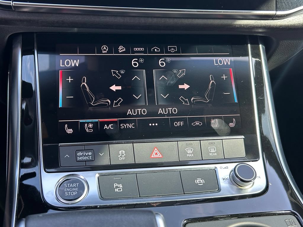 Used 2023 Audi Q8 Premium Plus w/ Premium Plus Package AWD/4WD image 30