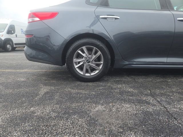 Used 2020 Kia Optima LX FWD image 9