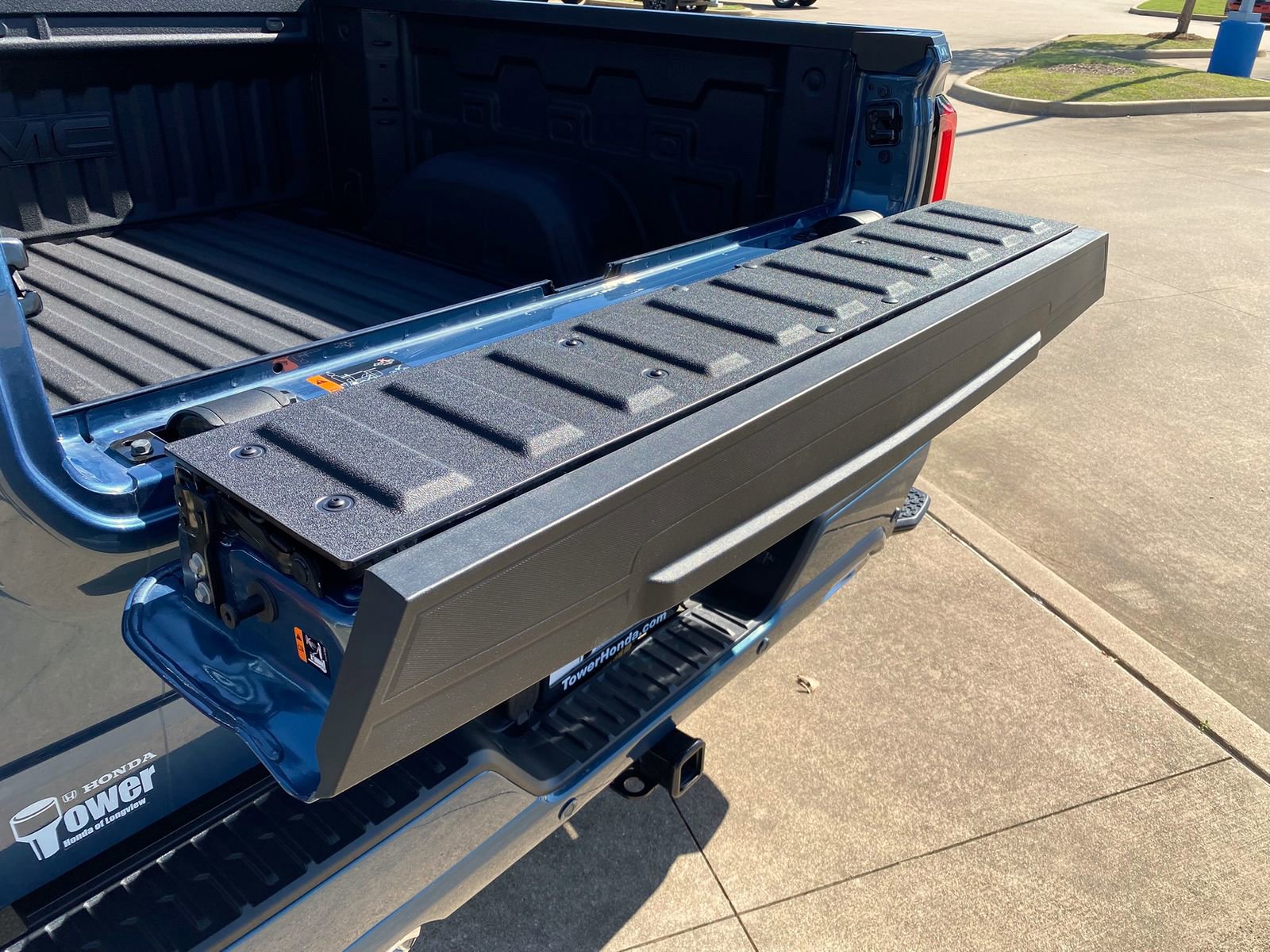 Used 2026 GMC Sierra 1500 Denali Ultimate image 10