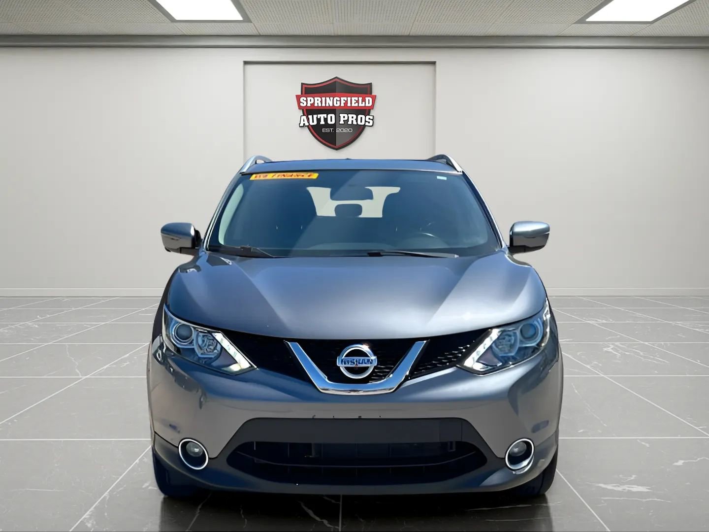 Used 2017 Nissan Rogue Sport SV w/ SV Premium Package image 8