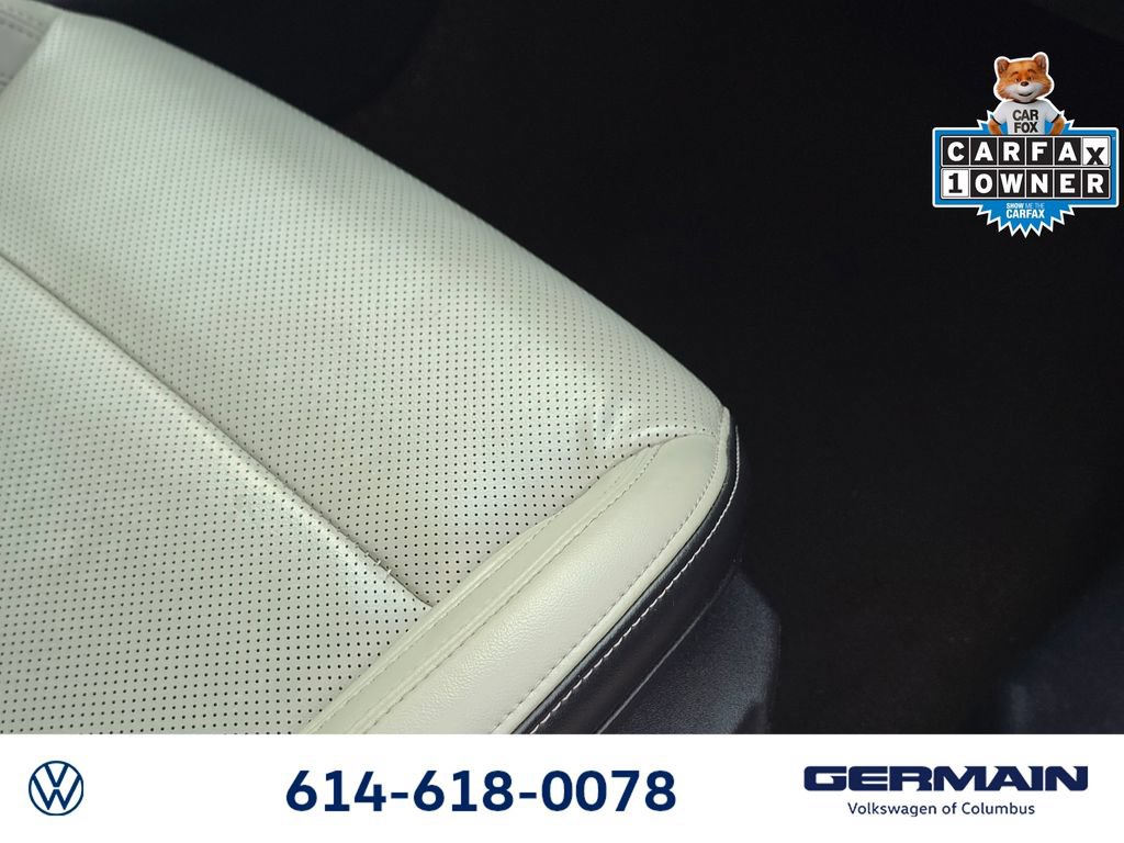 Used 2024 Ford Mustang Premium RWD image 31
