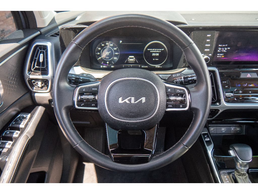 Used 2023 Kia Sorento SX AWD/4WD image 24