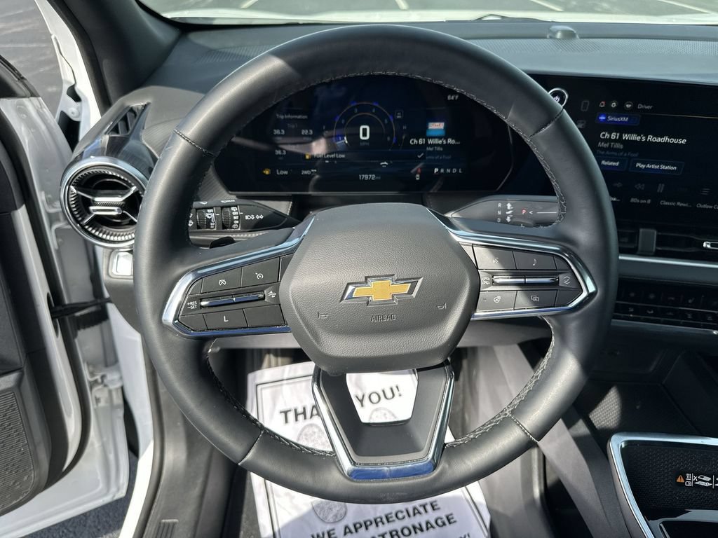 Used 2025 Chevrolet Equinox LT w/ Convenience Package II AWD/4WD image 20