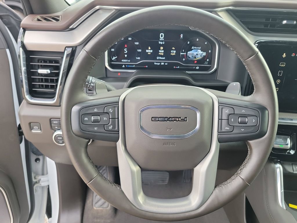Used 2023 GMC Sierra 1500 Denali AWD/4WD image 22