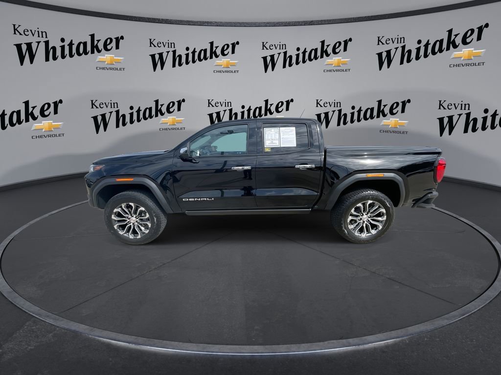Used 2023 GMC Canyon Denali w/ Denali Black Edition AWD/4WD image 5
