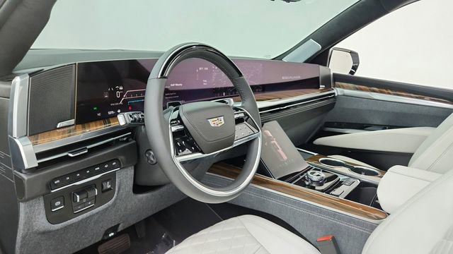 Used 2026 Cadillac Escalade Platinum Sport AWD/4WD image 33