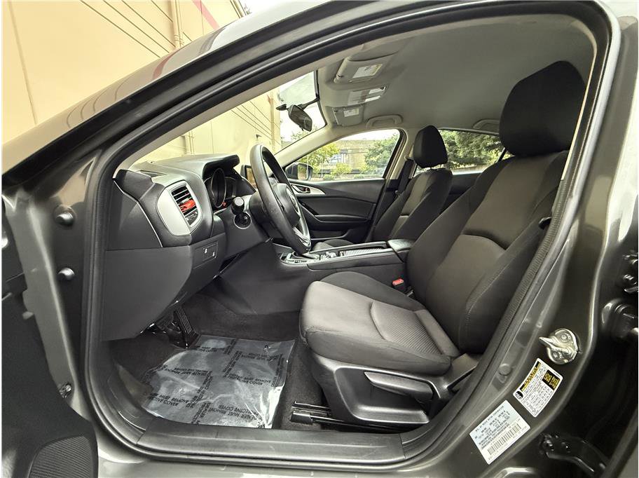 Used 2017 MAZDA MAZDA3 Sport image 8