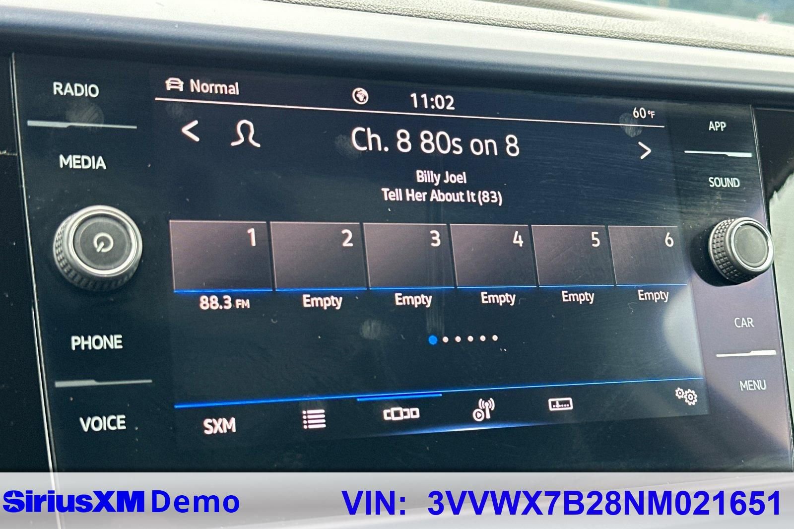 Used 2022 Volkswagen Taos SE image 33