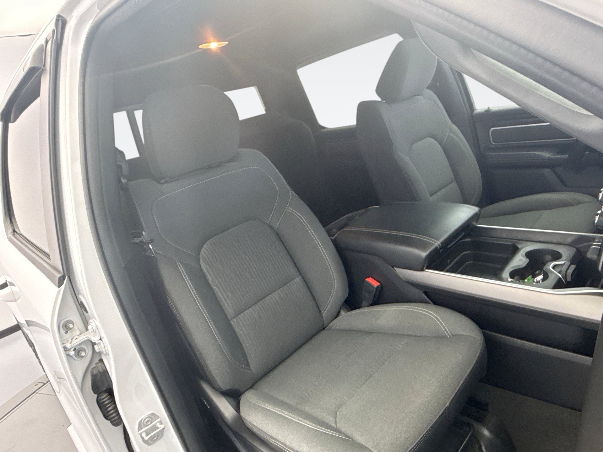 Used 2023 RAM 1500 Big Horn AWD/4WD image 18
