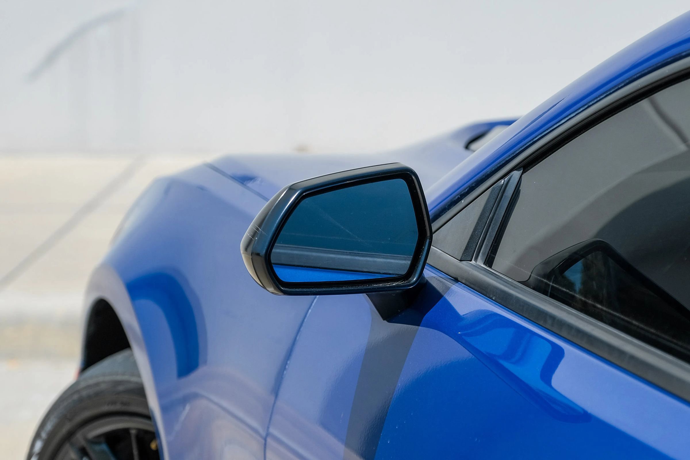 Used 2021 Chevrolet Camaro LT image 31