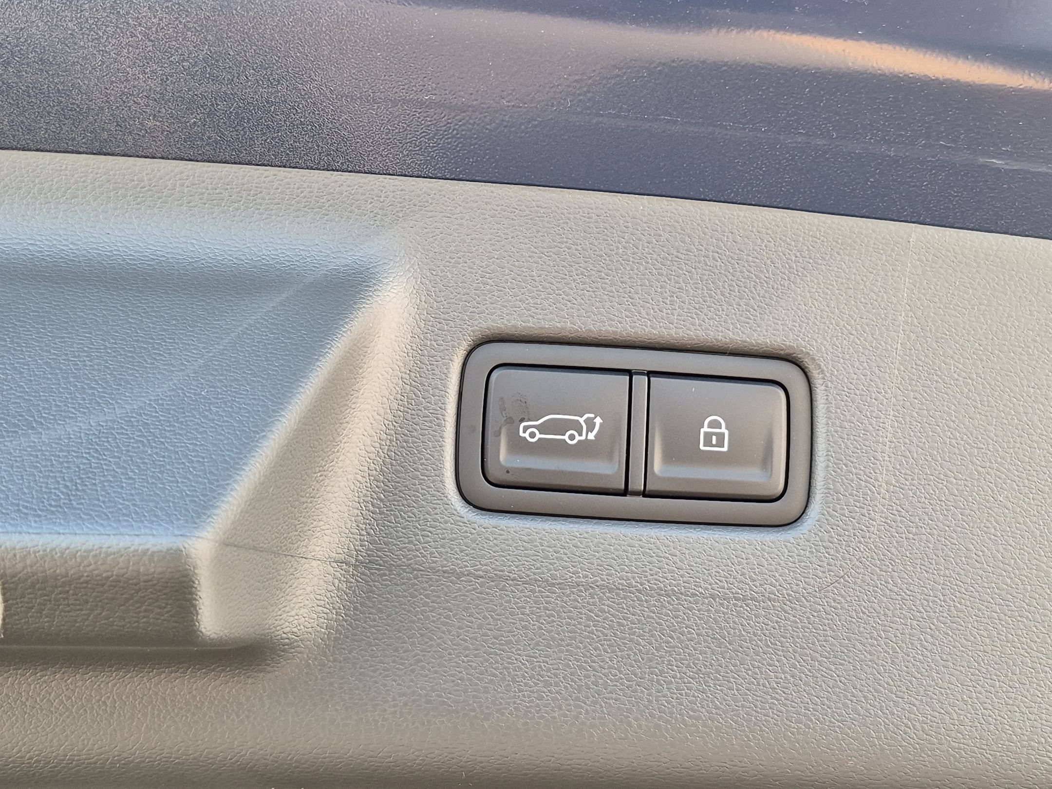 New 2026 Hyundai Santa Fe SEL FWD image 24