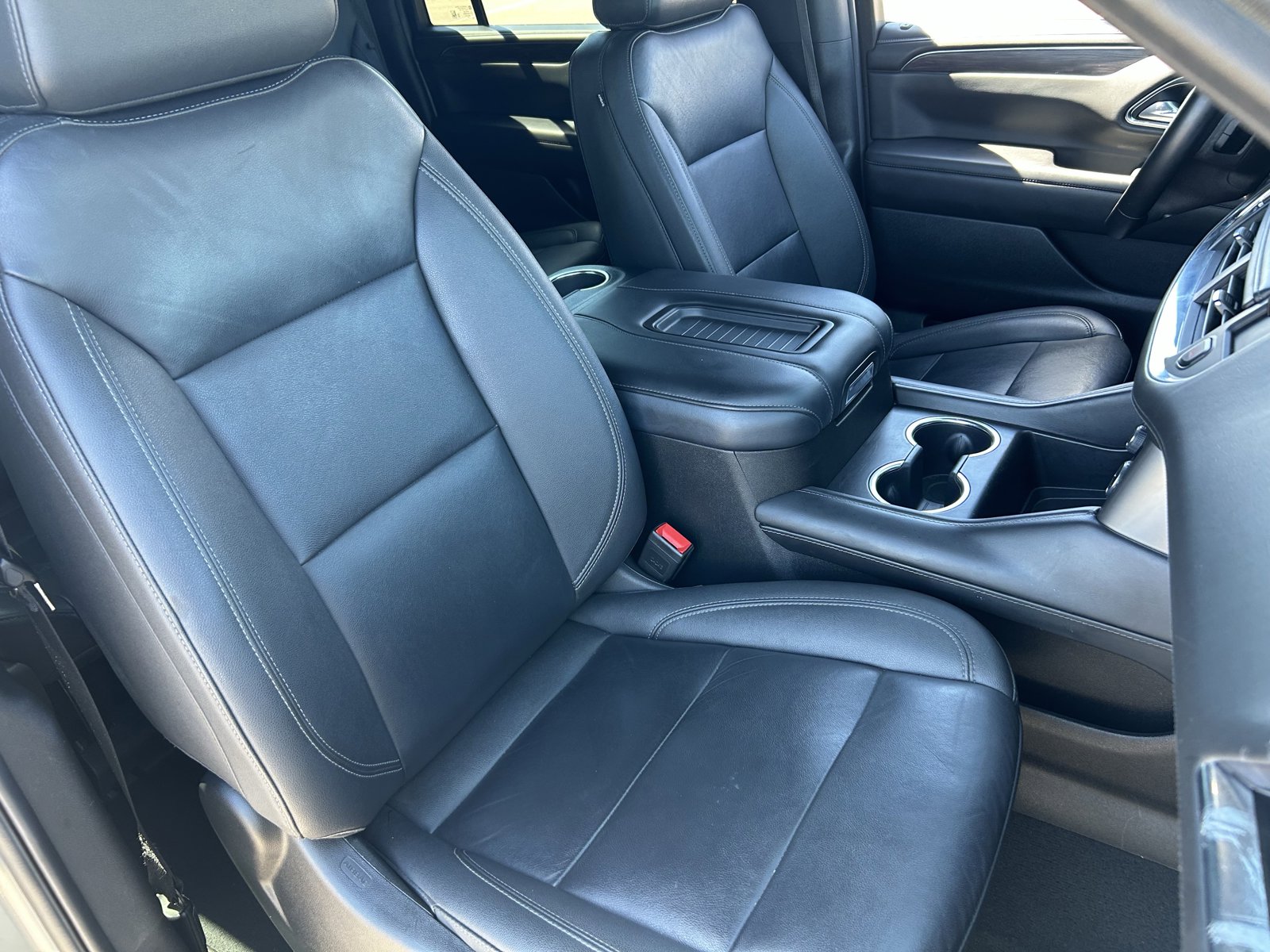 Certified 2024 Chevrolet Suburban LT image 11
