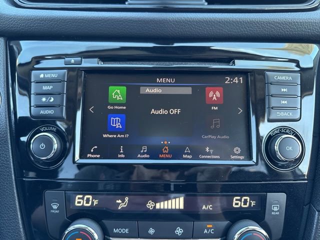 Used 2020 Nissan Rogue SV w/ Premium Package image 26