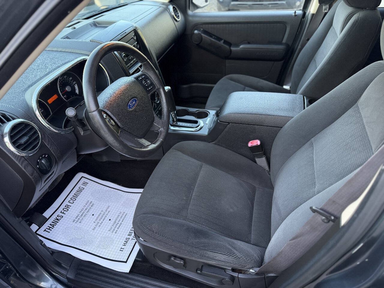 Used 2010 Ford Explorer XLT RWD image 10