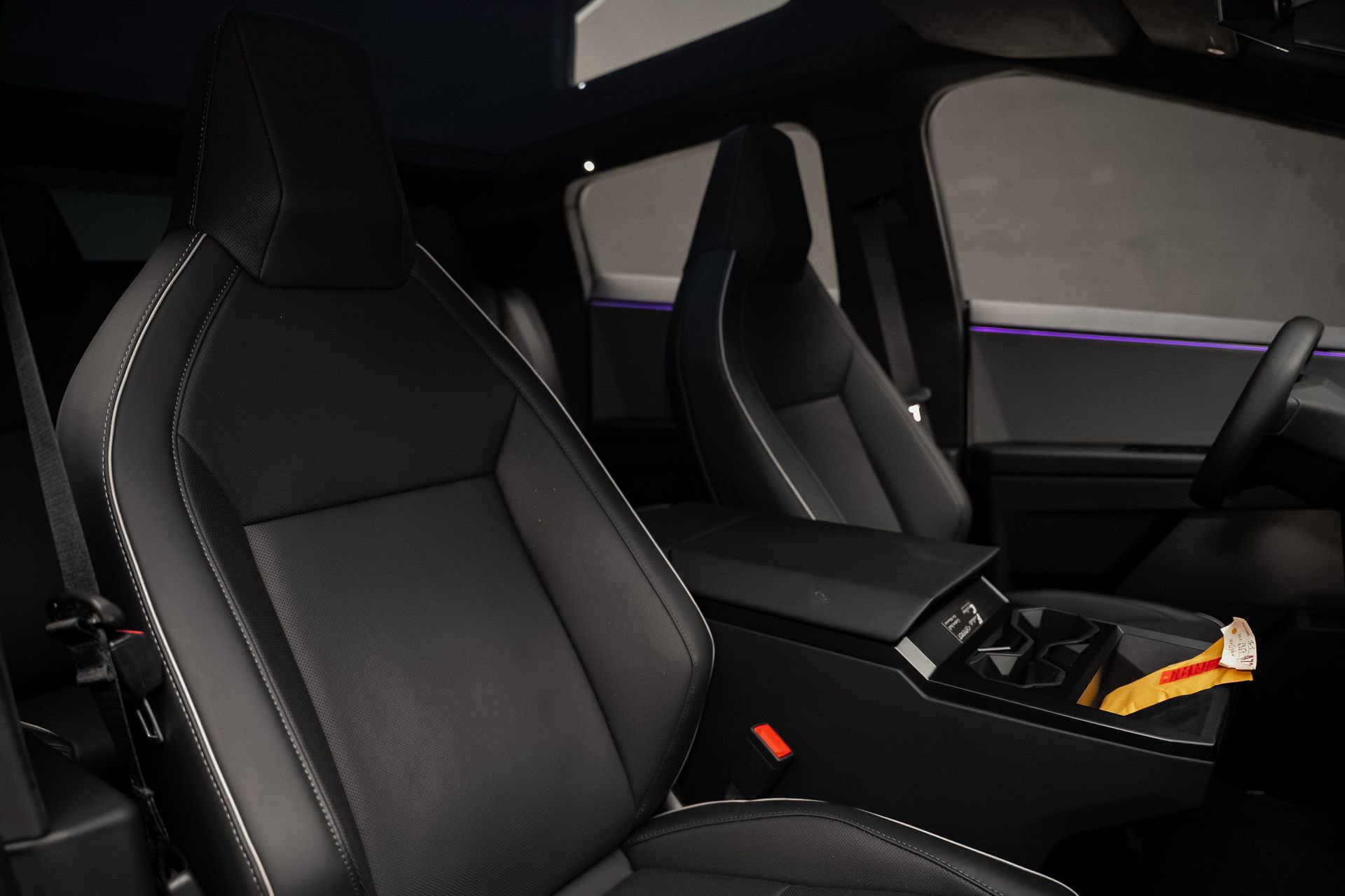 Used 2025 Tesla Cybertruck Cyberbeast AWD/4WD image 51