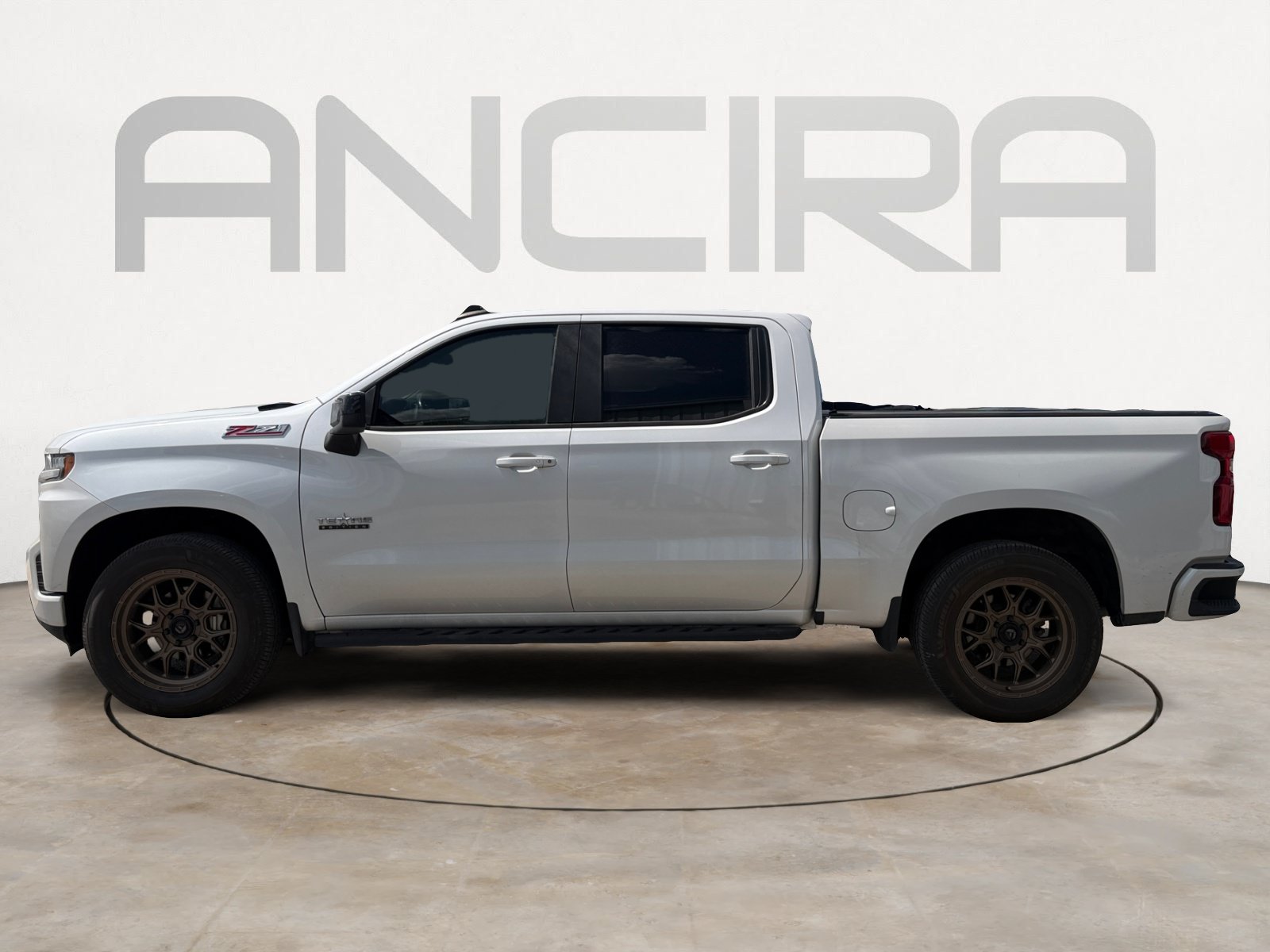 Used 2020 Chevrolet Silverado 1500 RST w/ Texas Edition AWD/4WD image 6