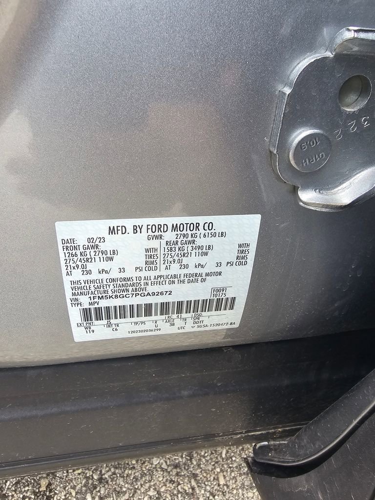 Used 2023 Ford Explorer ST w/ Equipment Group 401A AWD/4WD image 13