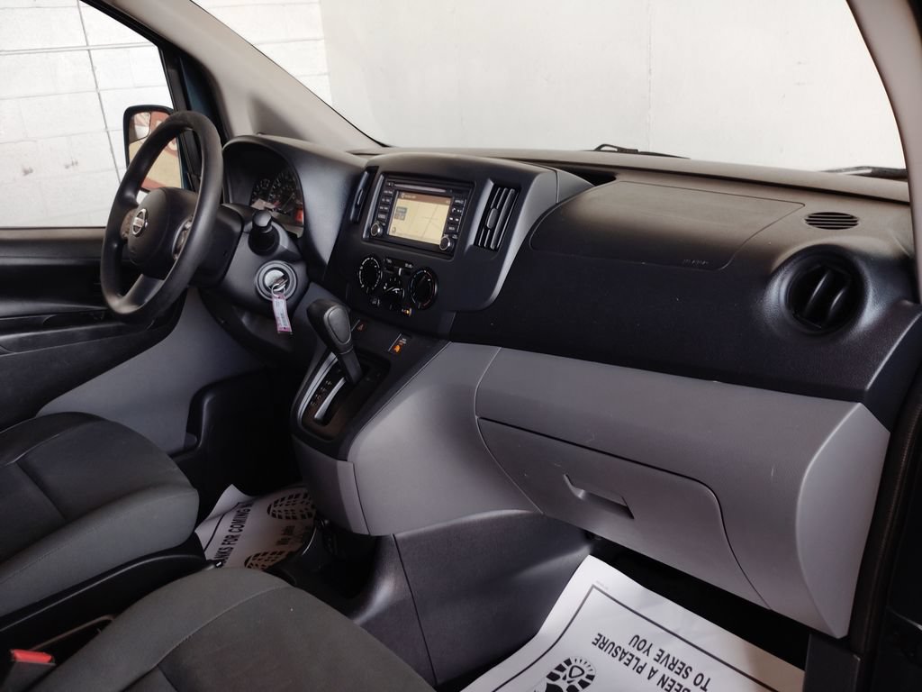 Used 2017 Nissan NV200 SV w/ Technology Package FWD image 13