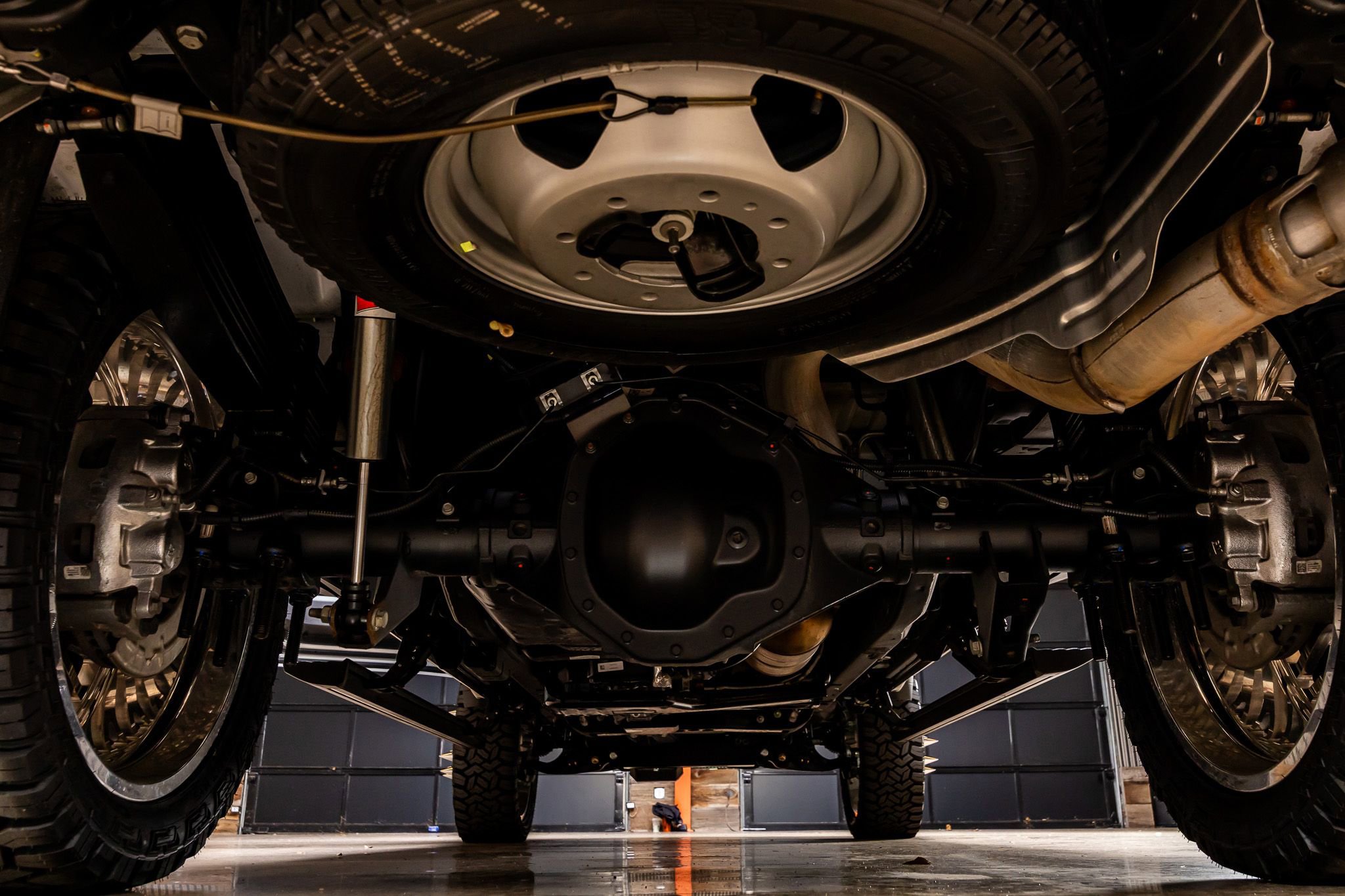 Used 2023 Chevrolet Silverado 3500 High Country image 16