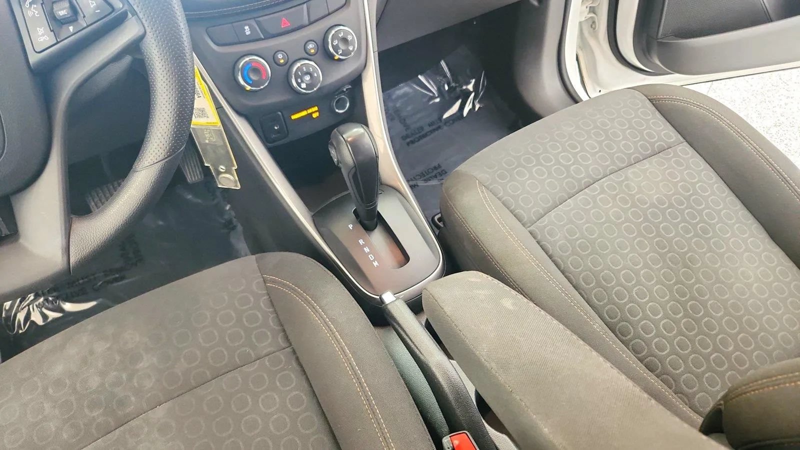 Used 2020 Chevrolet Trax LS FWD image 25