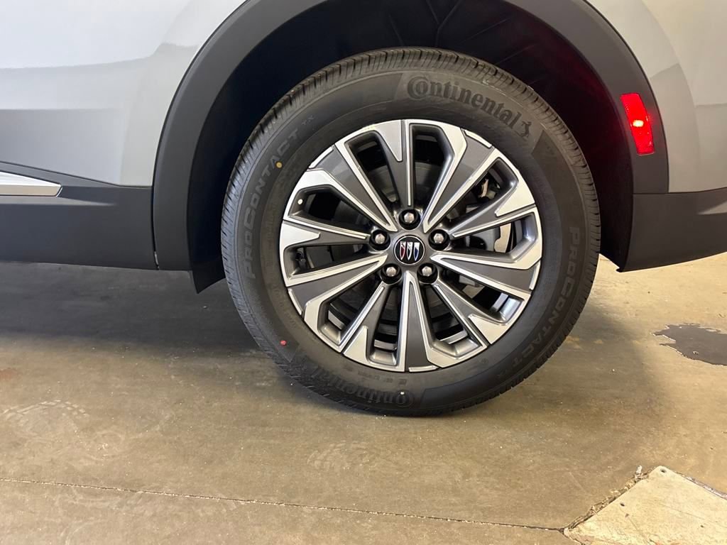 New 2025 Buick Envision Preferred image 11