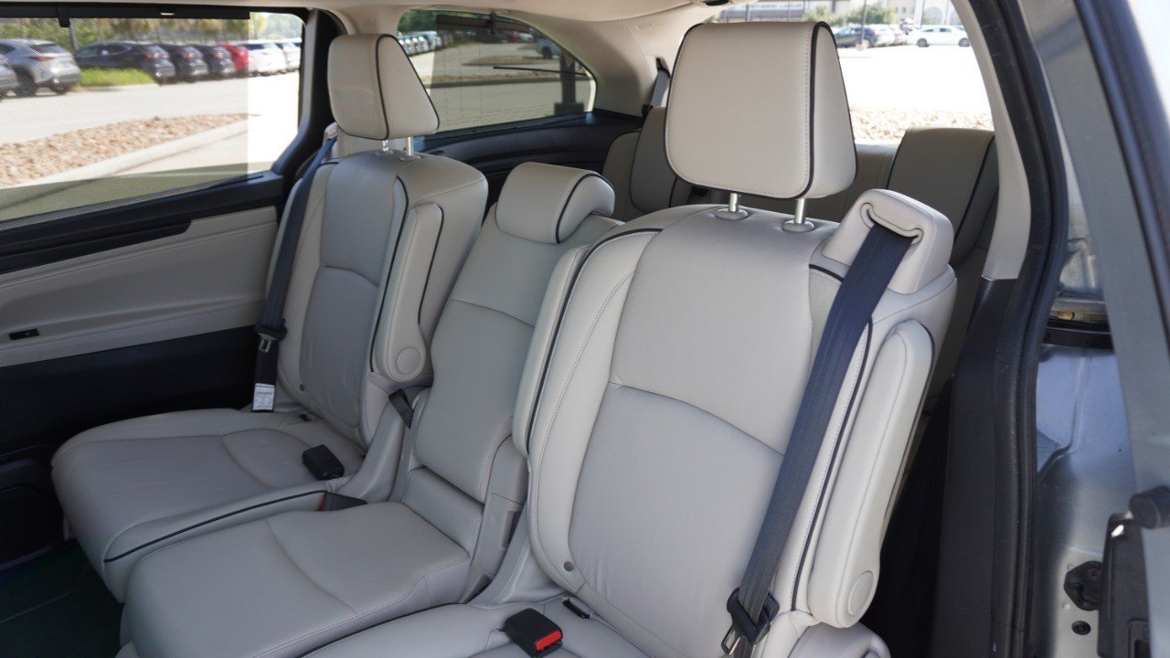 Used 2025 Honda Odyssey Touring image 34