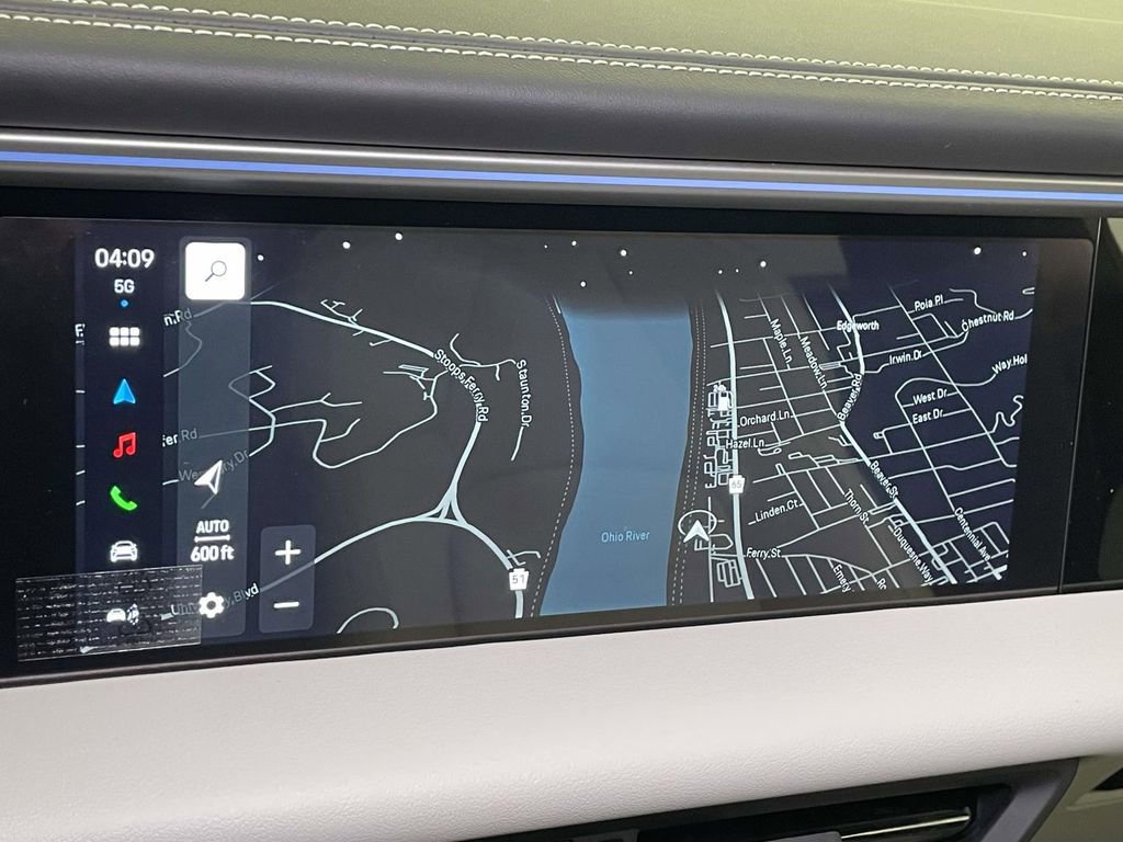 New 2025 Porsche Macan 4S Electric image 30