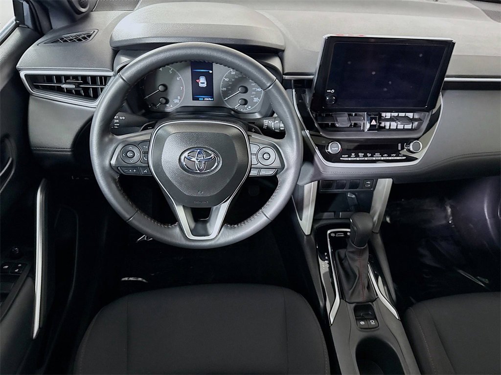Certified 2024 Toyota Corolla Cross AWD Hybrid image 4