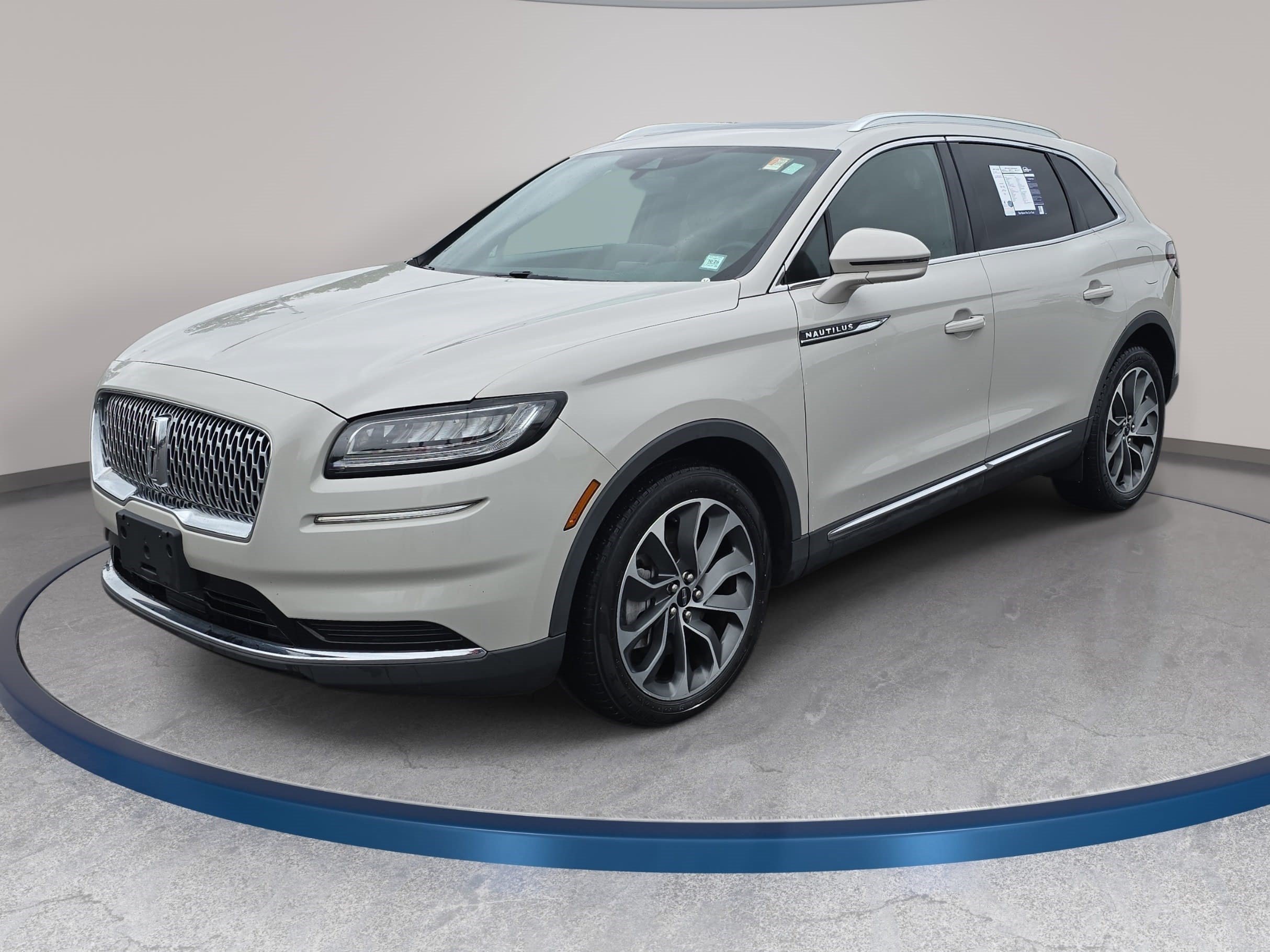 Certified 2023 Lincoln Nautilus Reserve AWD/4WD image 1