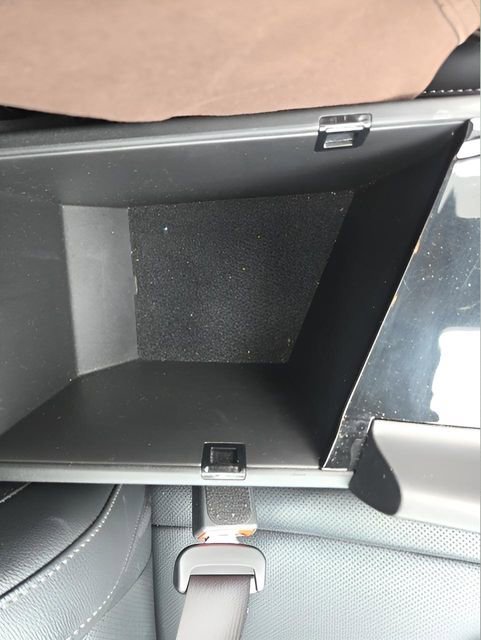 Used 2024 Hyundai Elantra Limited image 23