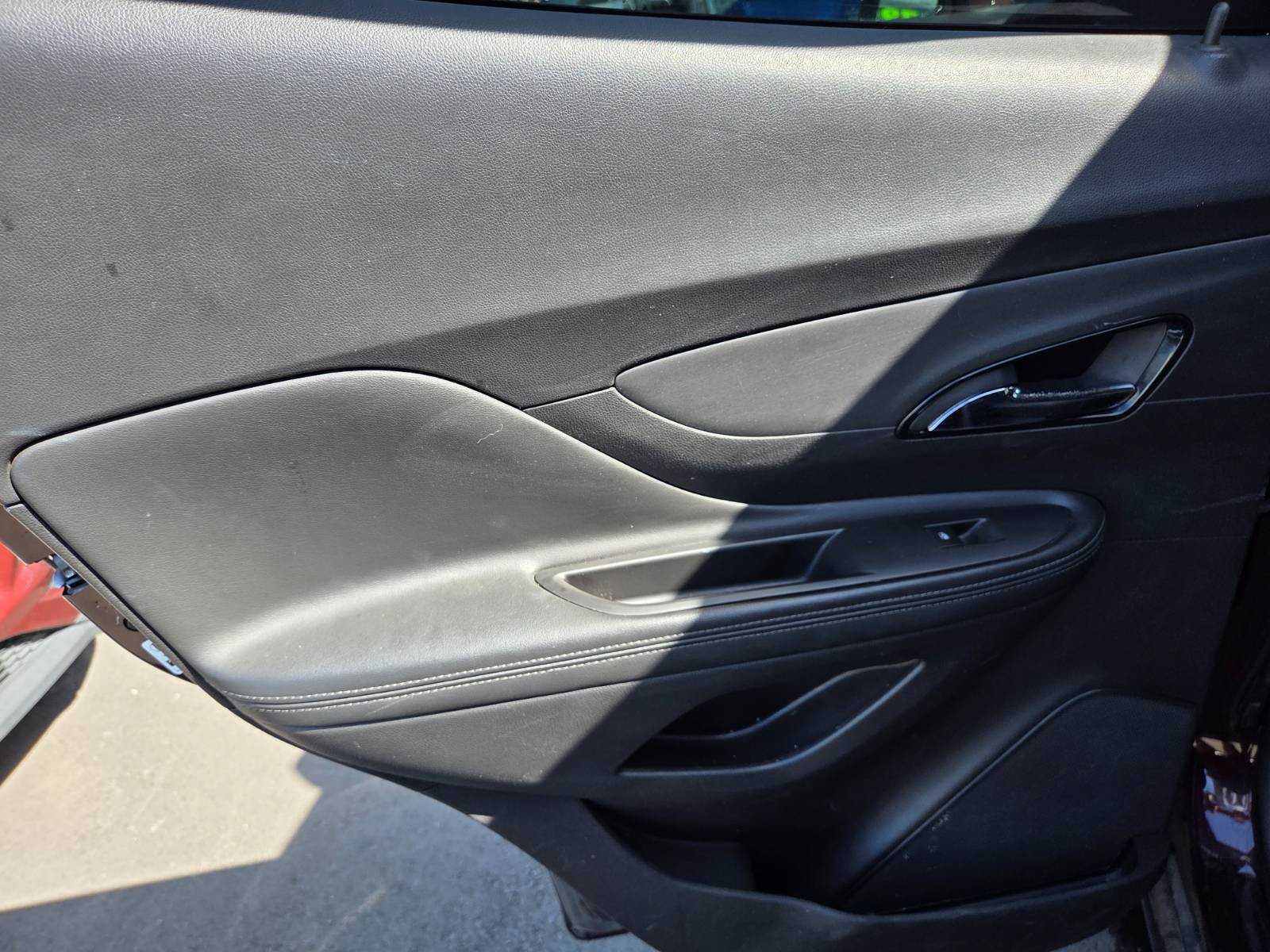 Used 2018 Buick Encore Preferred w/ LPO, Road Trip Package image 9