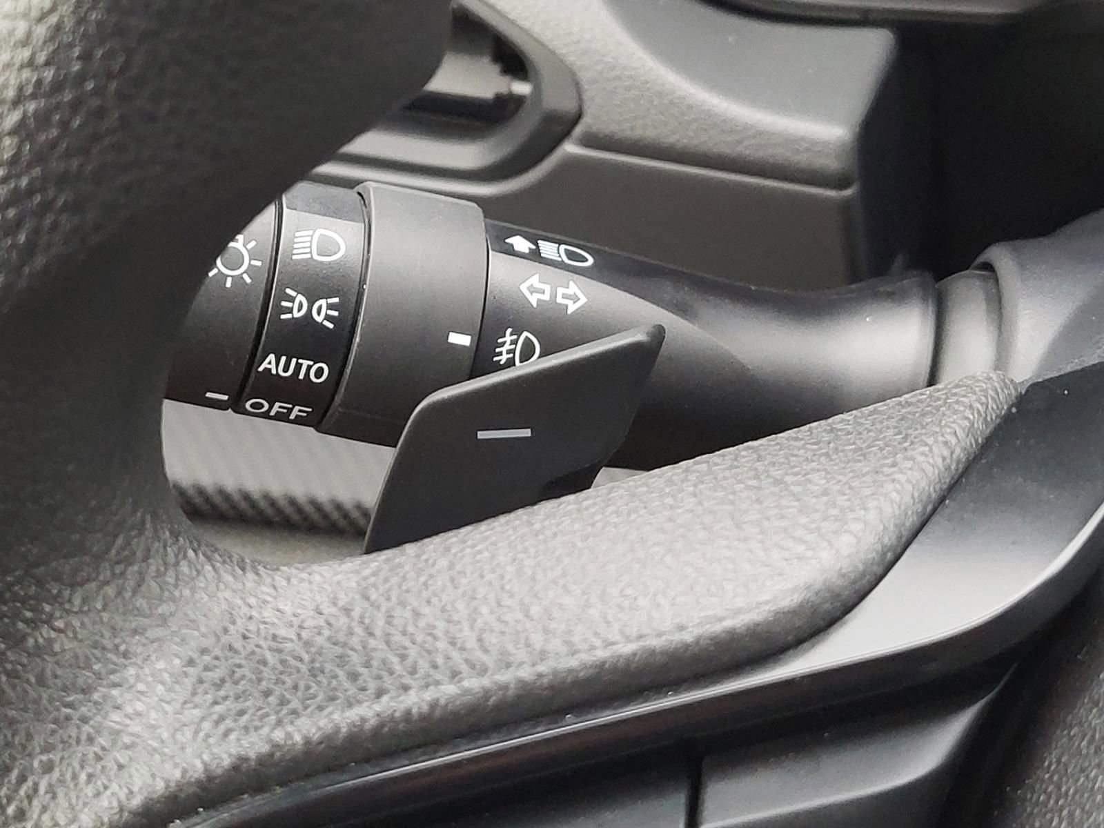 Certified 2025 Subaru Crosstrek 2.0i Premium image 28