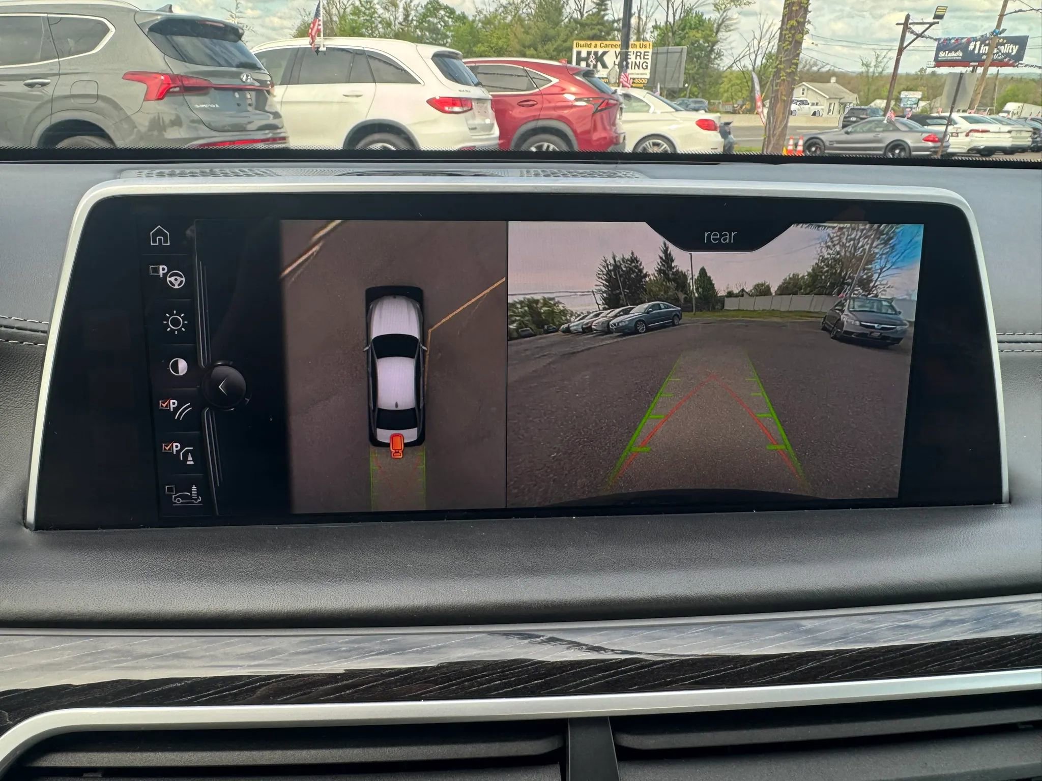Used 2016 BMW 750i RWD image 27
