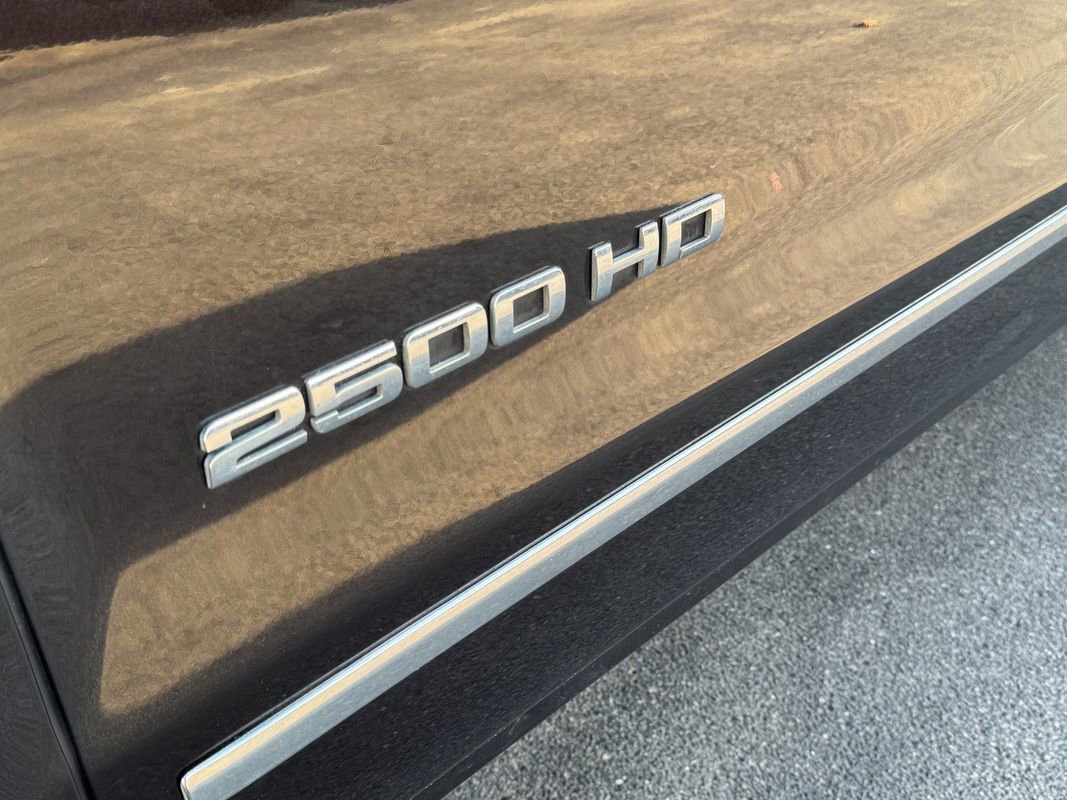 Used 2019 GMC Sierra 2500 SLT w/ Duramax Plus Package image 13