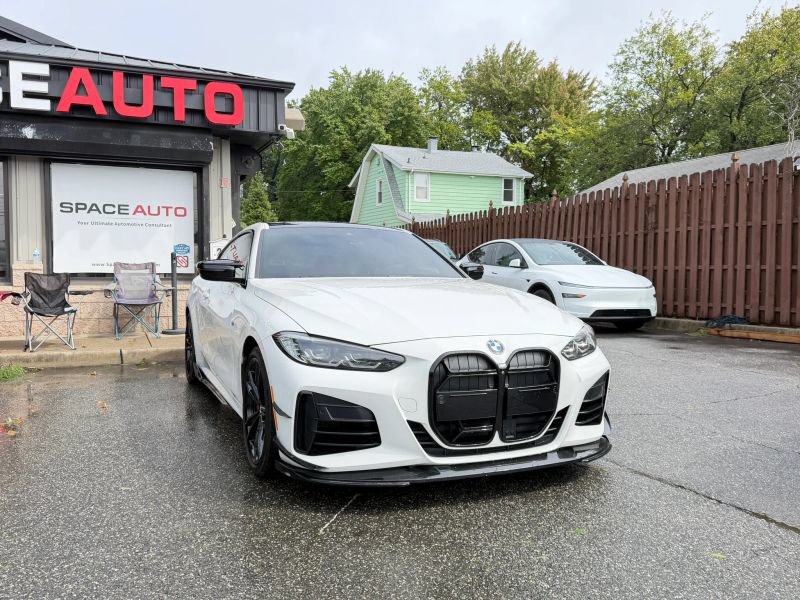 Used 2022 BMW 440i xDrive Coupe w/ Premium Enhanced Package AWD/4WD image 4