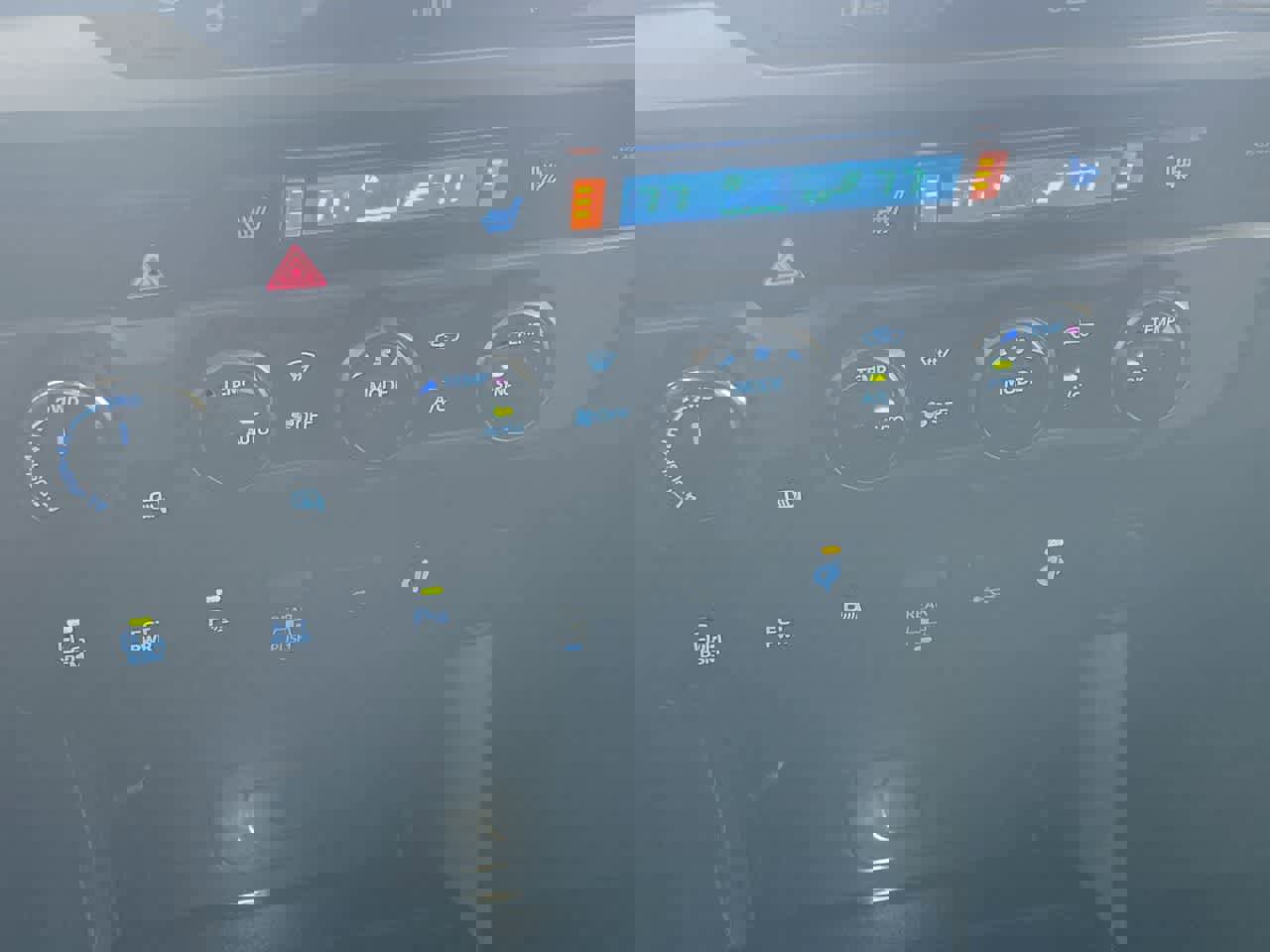 Used 2020 Toyota Tacoma TRD Off-Road w/ TRD Premium Off Road Package image 19